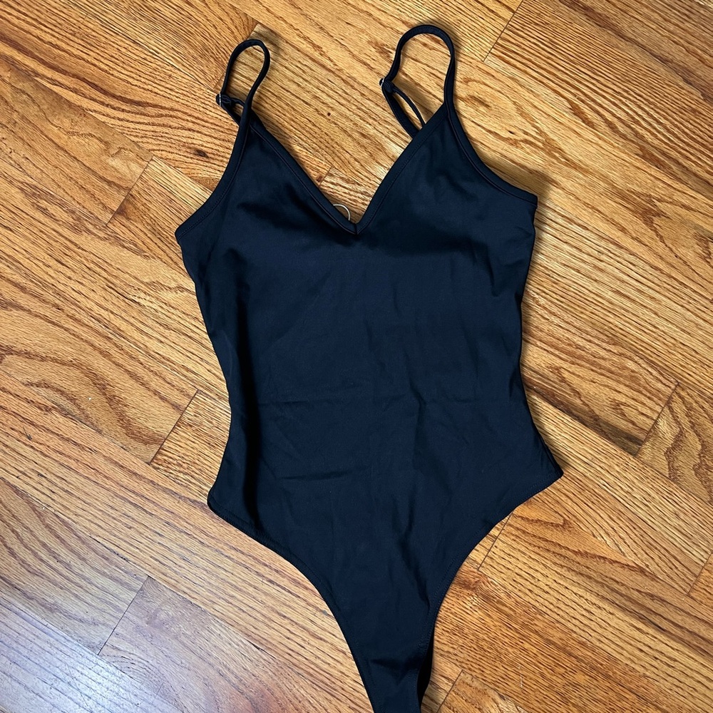 Edikted Women's Black Bodysuit NWT - Picture 2 of 5